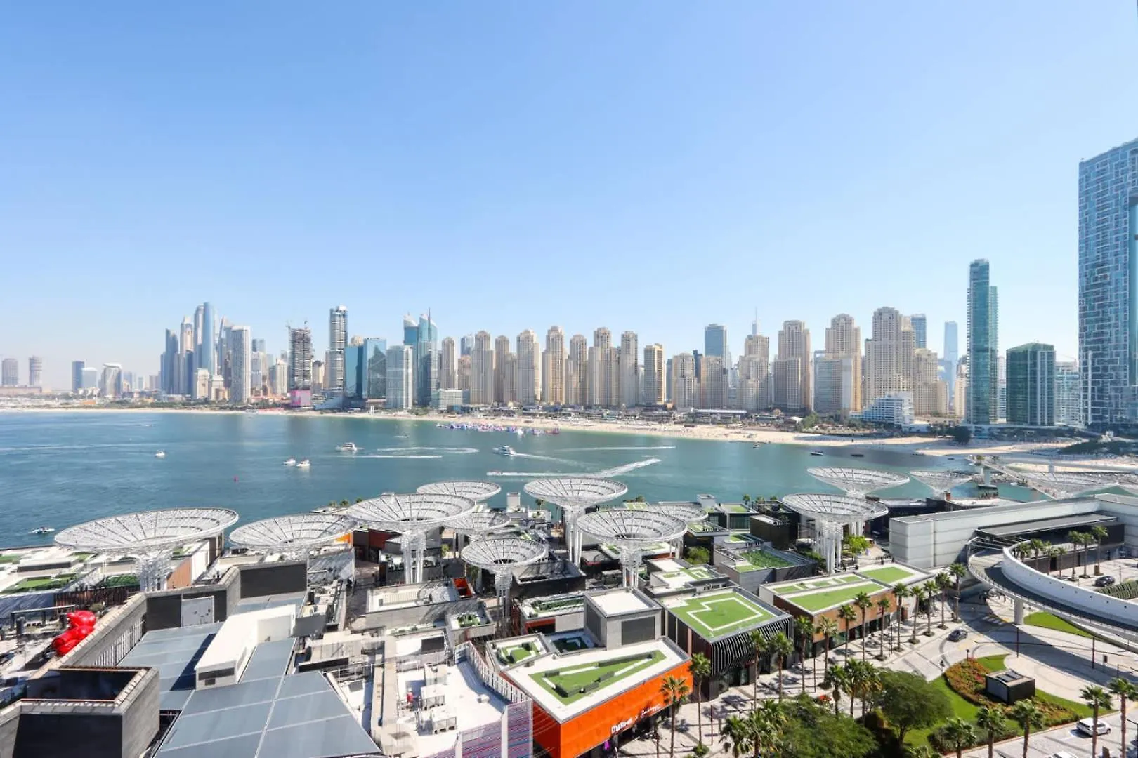 Livbnb-Ain Dubai Panorama Radiant 3Br Haven With Maid'S Room 0*,