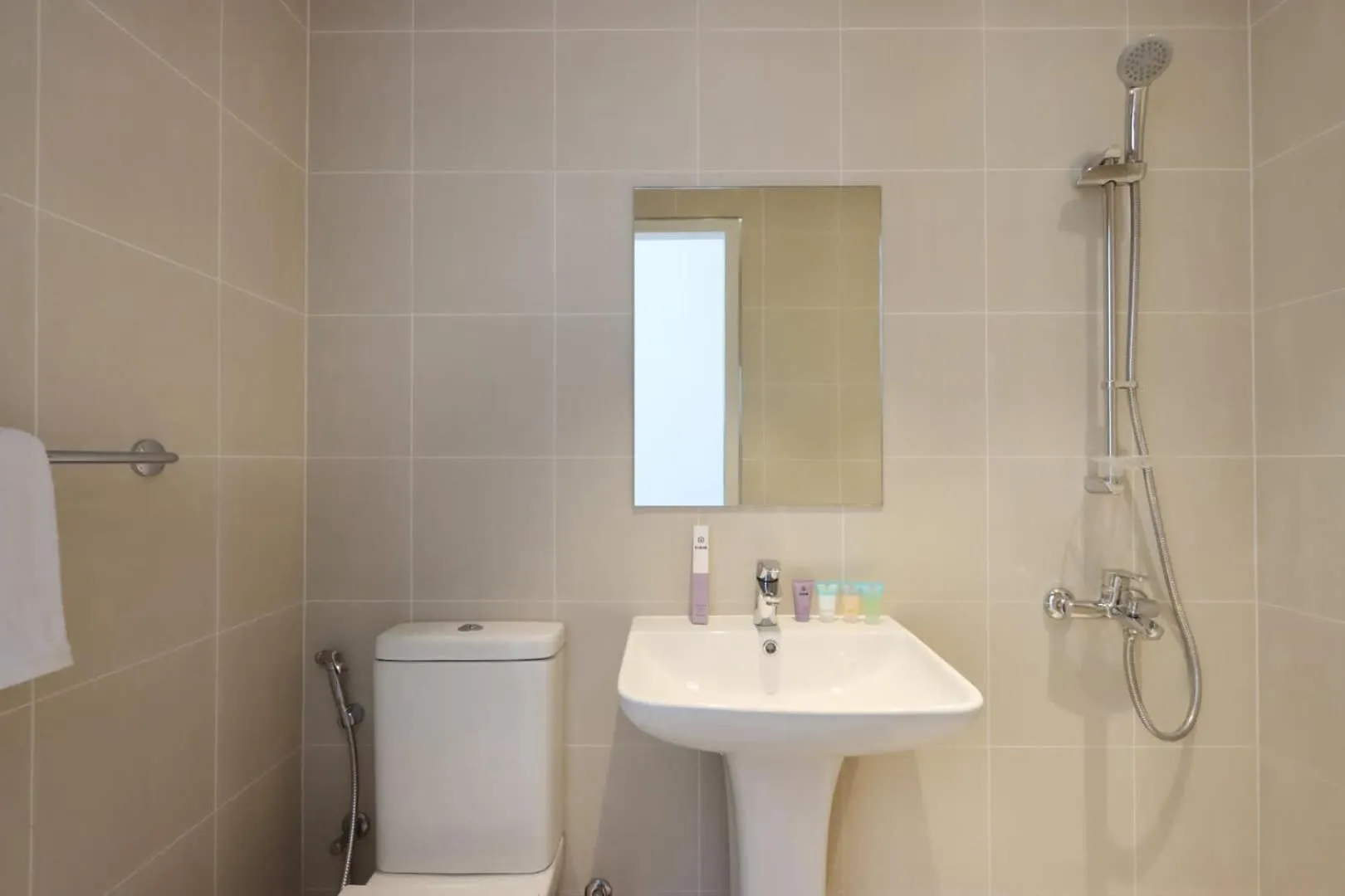 Appartement Livbnb-Ain Dubai Panorama Radiant 3Br Haven With Maid'S Room